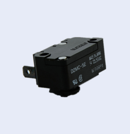 方寸微動藏鋒芒，歐姆龍開關解鎖游戲機操控新高度